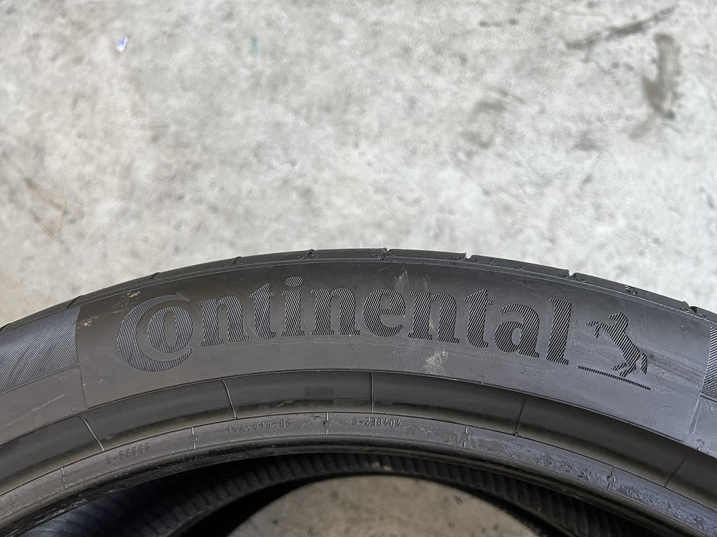 Usato: 2 Gomme 255/40R21 102Y Continental al 80% residui