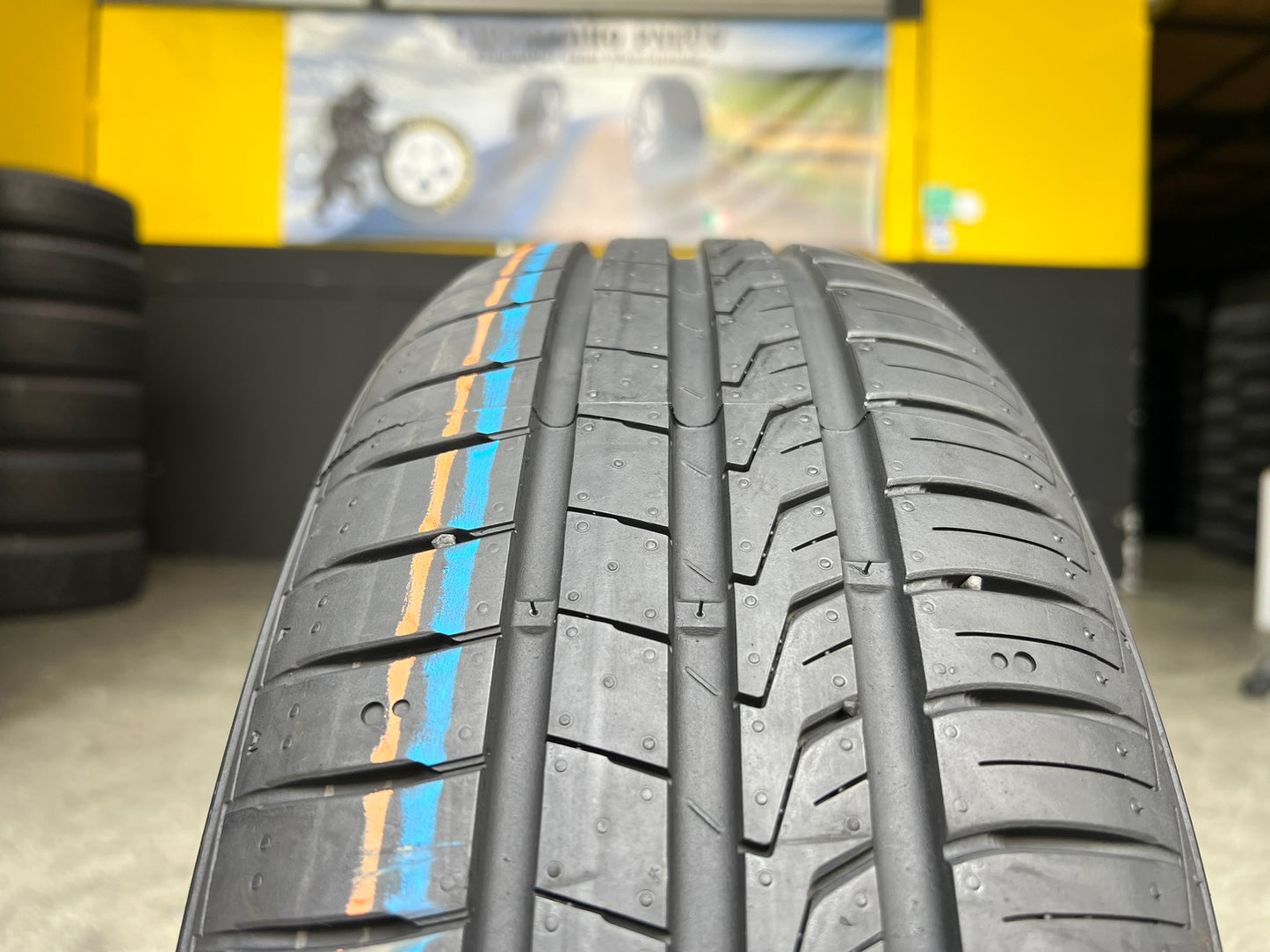 DEMO: Hankook Kinergy Eco 2 (K435) XL * 175/65R15 88H - Estive