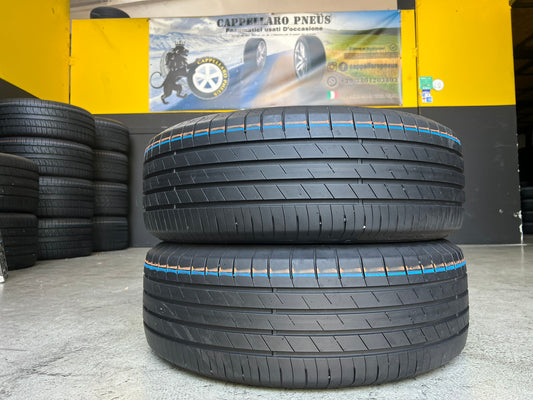 Usato: 2 Gomme 215/60R17 96H Goodyear estive 90% residui