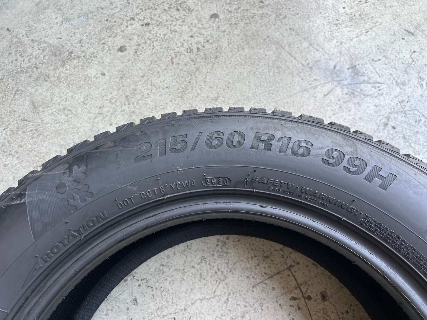 Usato: 4 Gomme 215/60R16 99V Kumho invernali 80% residui