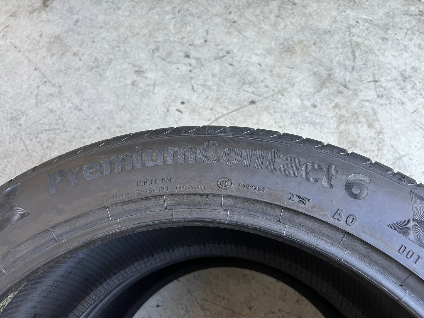 Usato: 2 Gomme 265/45R21 108H XL Continental estive 90% residui