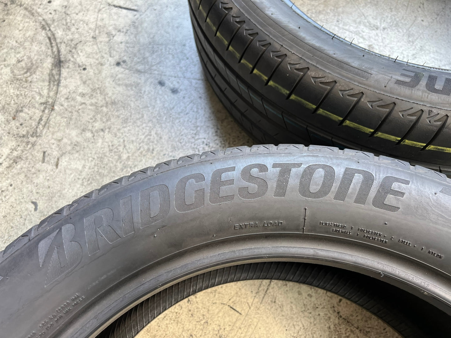 Usato: 4 Gomme 245/50R19 105W XL Bridgestone estive 80% residui