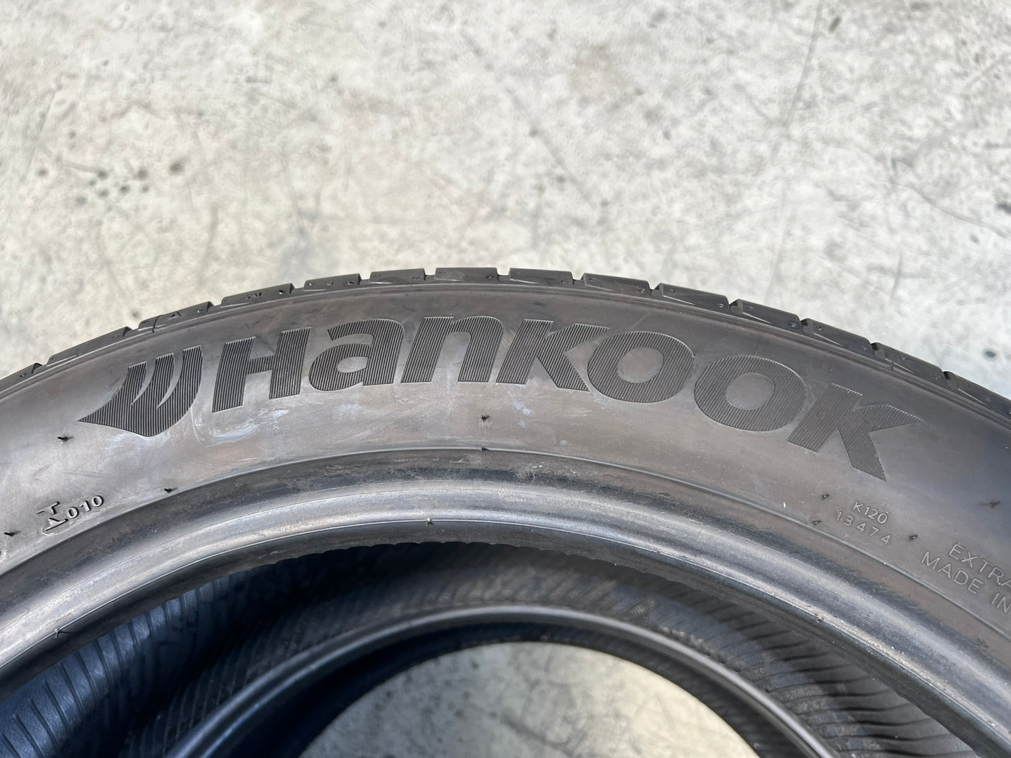 Usato: 2 Gomme 255/45R19 104Y XL Hankook estive 90% residui