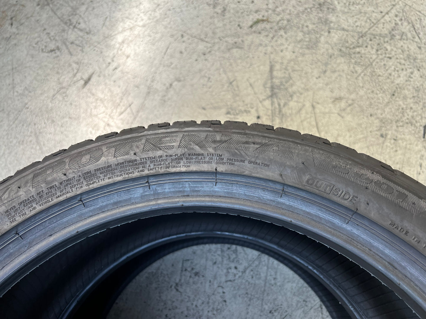 Usato: 2 Gomme 225/45R19 92W Bridgestone RFT Estive 95% residui