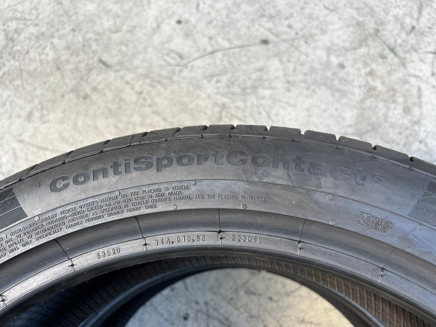 Usato: 2 Gomme 225/45R19 96W XL Continental Estive 95% residui