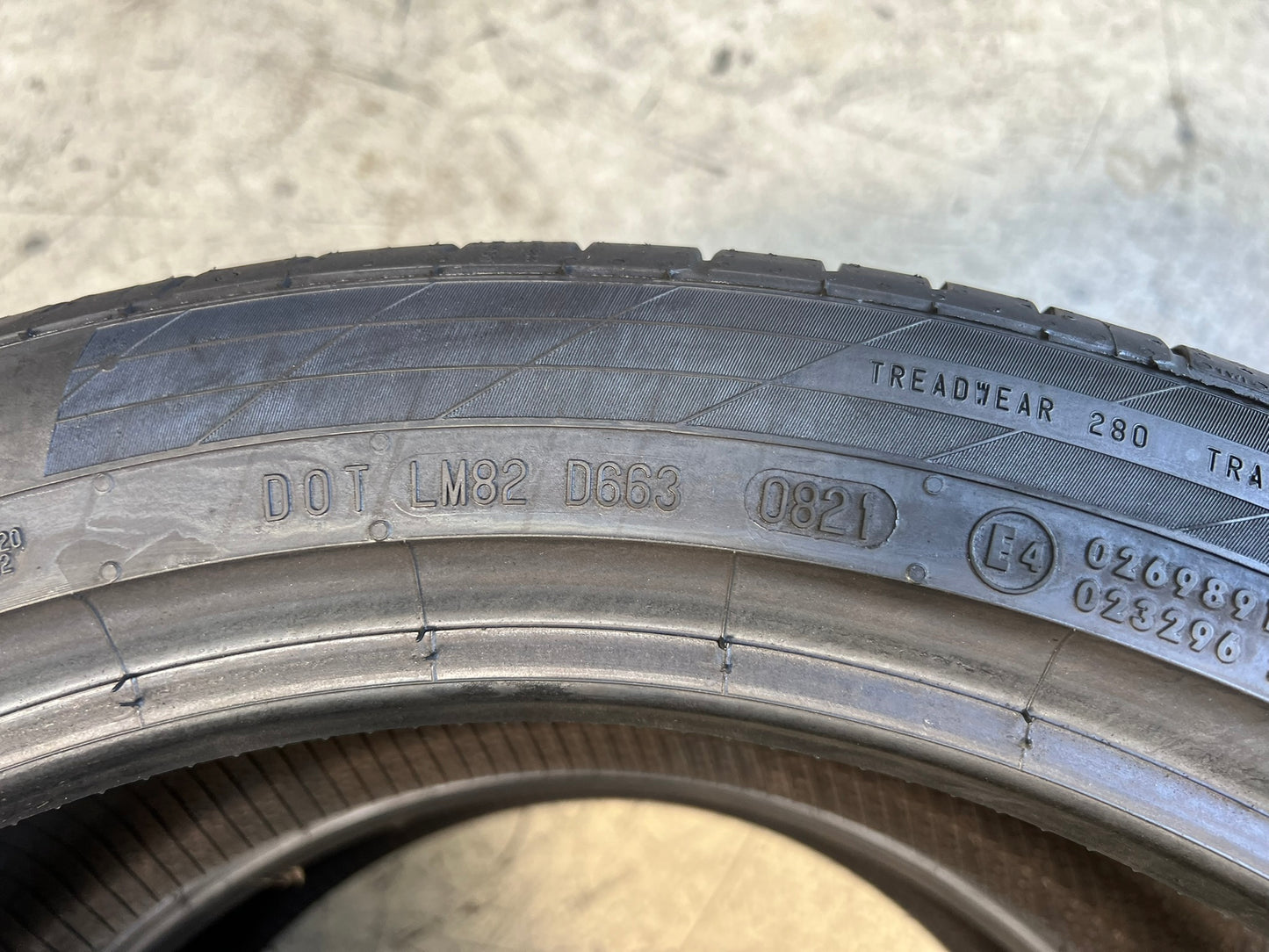 Usato: 2 Gomme 225/45R19 96W XL Continental Estive 95% residui