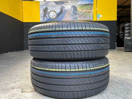 Usato: 2 Gomme 235/45R19 99W Michelin estive 95% residui