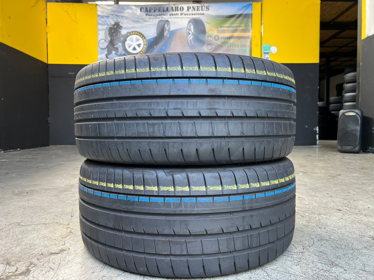 Usato: 2 Gomme 235/35R19 91Y XL Goodyear estive 90% residui