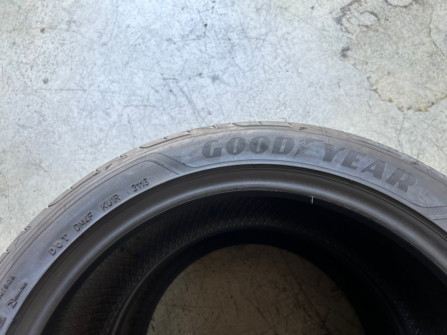 Usato: 2 Gomme 225/45R18 91Y Goodyear RFT estive 80% residui