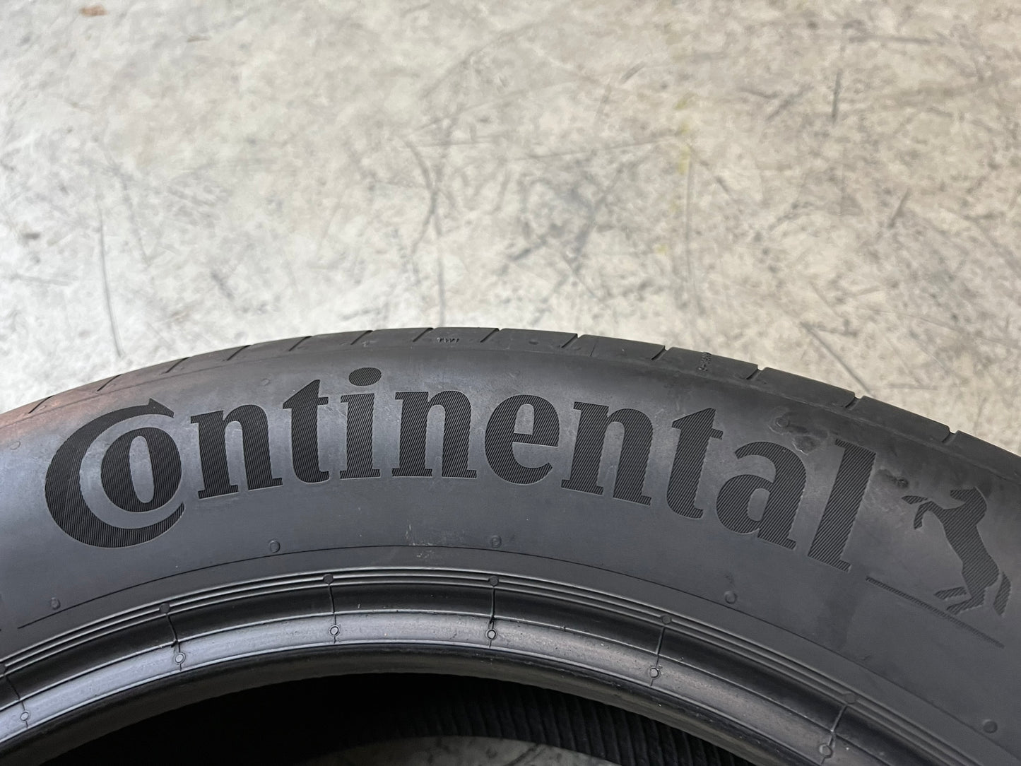 Usato: 4 Gomme 225/55R18 98H Contiental estive 80/95% residui