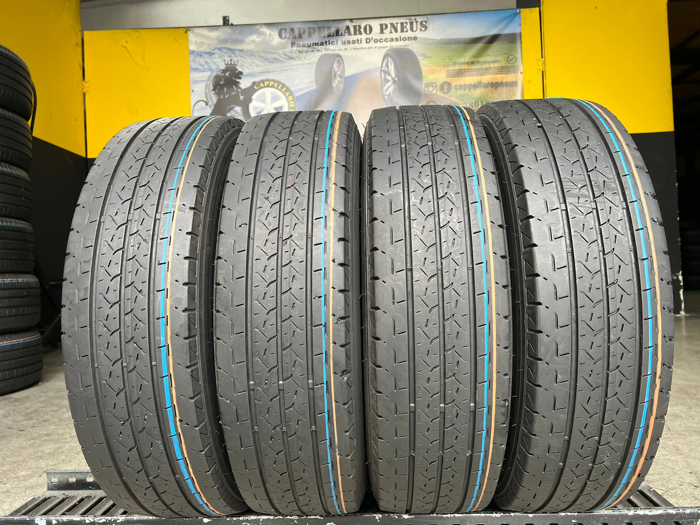 Usato: 4 Gomme 195/75R16 110/108R C Bridgestone estive 75% residui