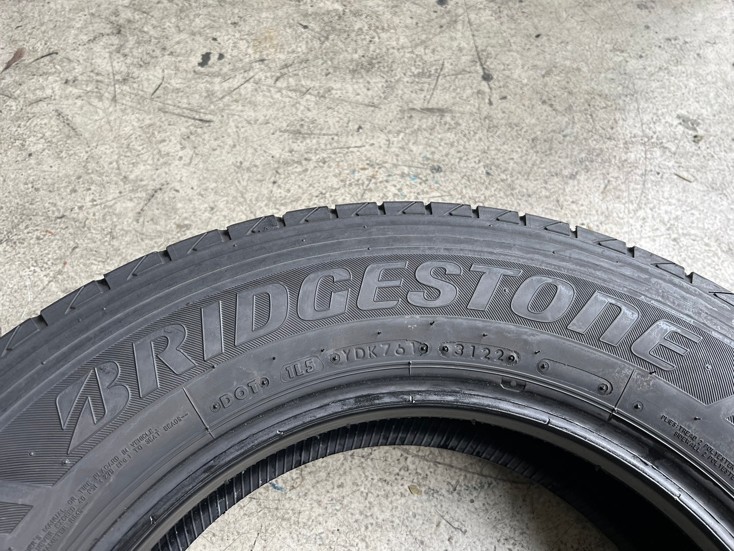 Usato: 4 Gomme 195/75R16 110/108R C Bridgestone estive 75% residui