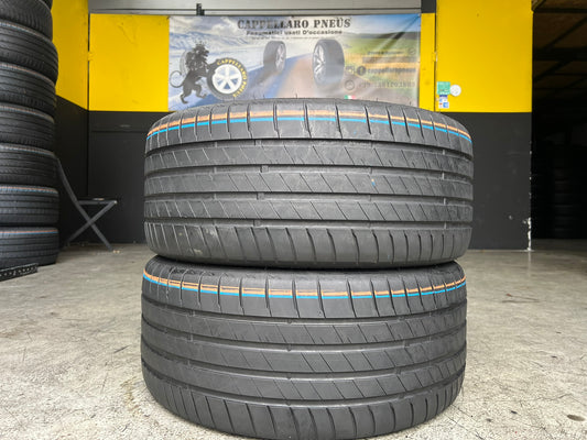 Usato: 2 Gomme 235/35R19 91Y XL Bridgestone estive 75% residui