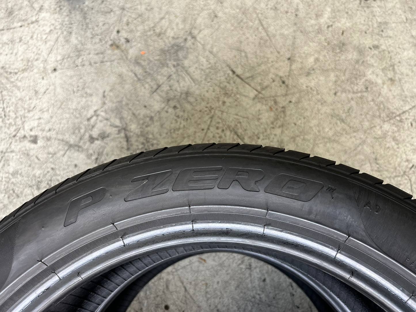 Usato: 2 Gomme 245/45R18 100Y XL Pirelli estivo 80% residui