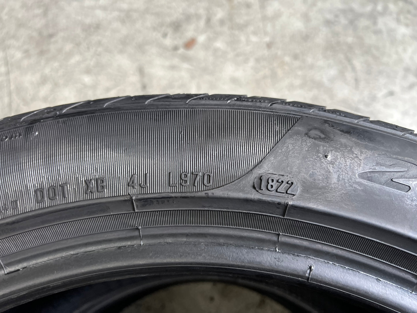 Usato: 2 Gomme 245/45R18 100Y XL Pirelli estivo 80% residui