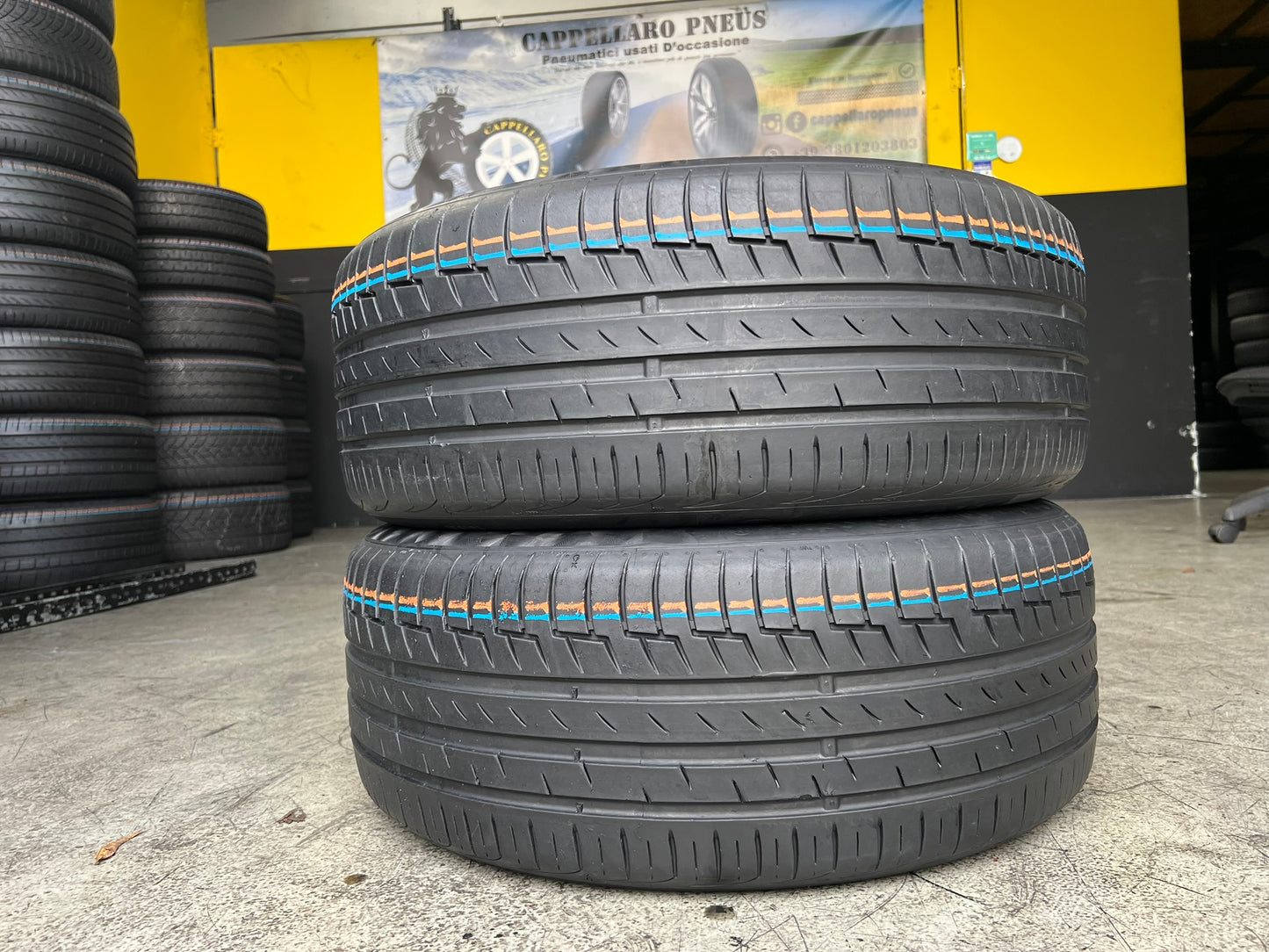 Usato: 2 Gomme 225/45R19 92W Continental RSC Estive 80% residui