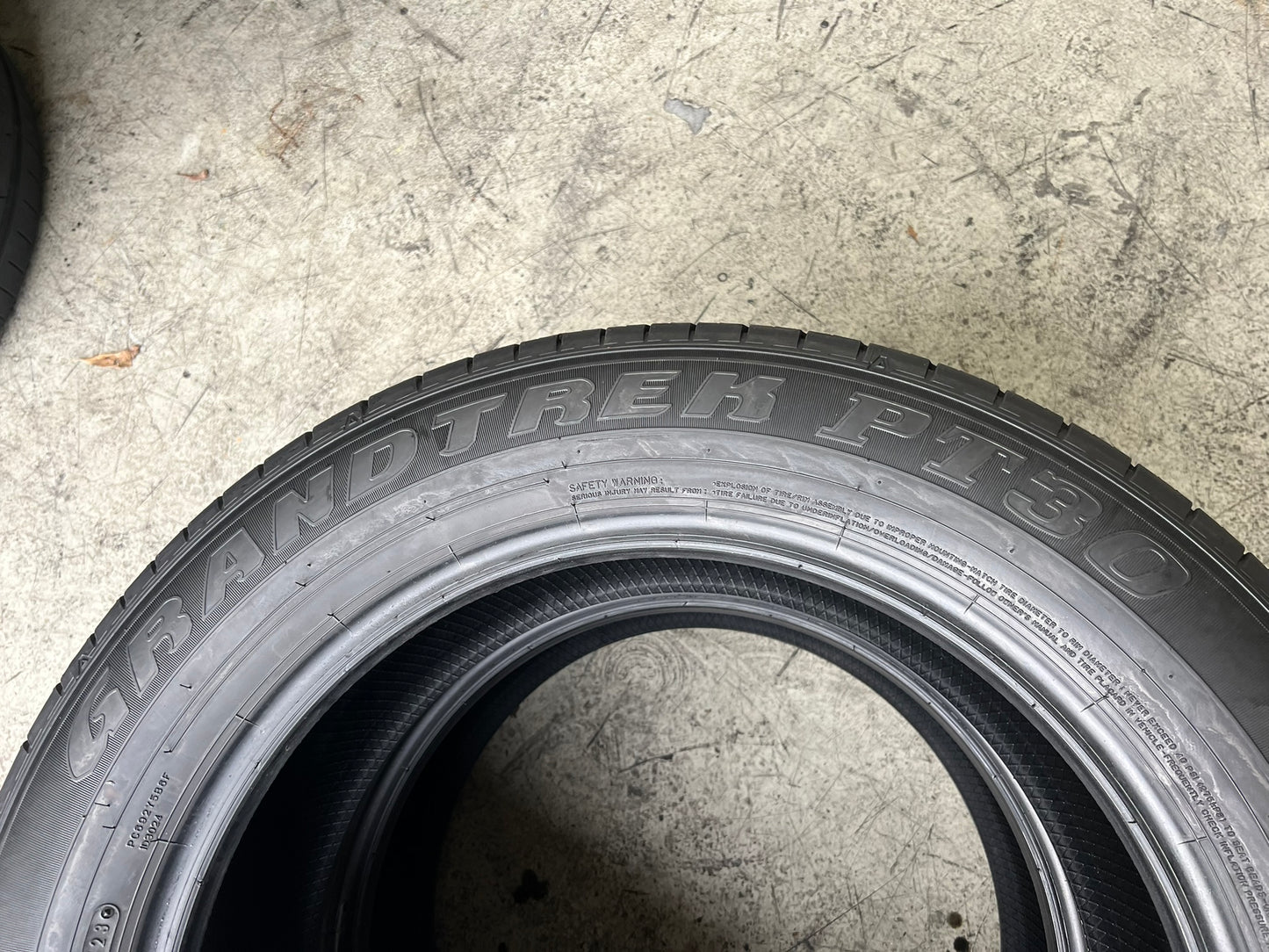 Usato: 2 Gomme 225/60R18 100H Dunlop estive 90% residui