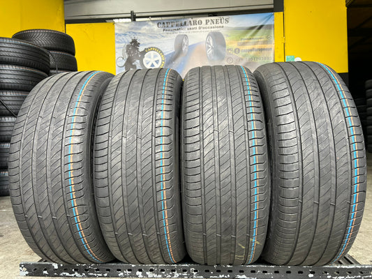 Usato:4 Gomme 225/55R18 102V XL Michelin estive 80% residui DOT 2021