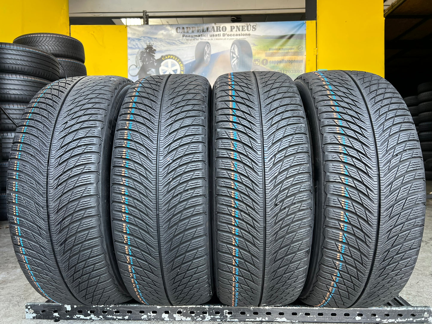 Usato: 4 Gomme 235/55R19 105V XL Michelin invernali 99% residui