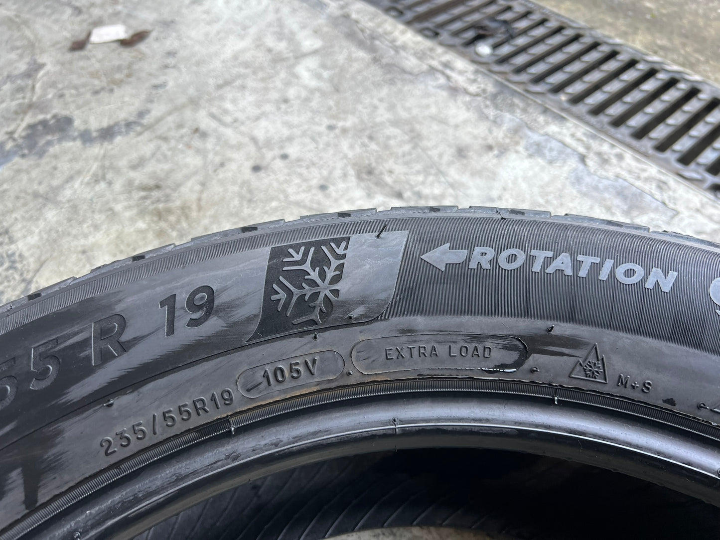 Usato: 4 Gomme 235/55R19 105V XL Michelin invernali 99% residui