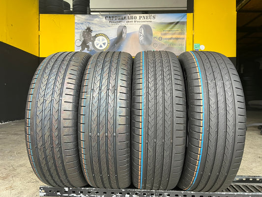 Usato: 4 Gomme 215/60R17 96H Continental estive 85% residui DOT 2022