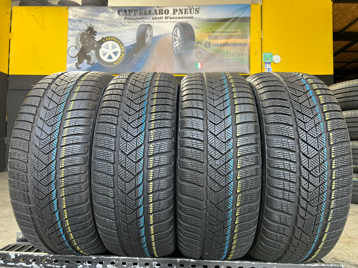 Usato: 4 Gomme 225/45R18 95V XL Pirelli RSC * Runflat invernali 95% residui