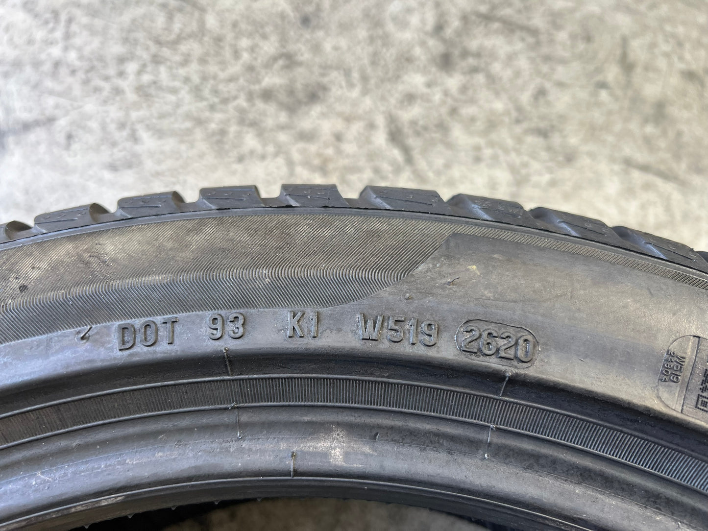 Usato: 4 Gomme 225/45R18 95V XL Pirelli RSC * Runflat invernali 95% residui