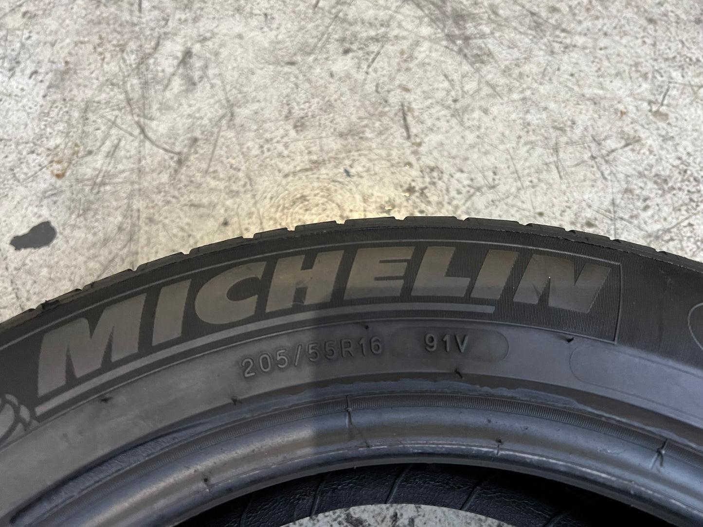 Usato: 1 Gomma 205/55R16 91V Michelin Estiva 90% residui