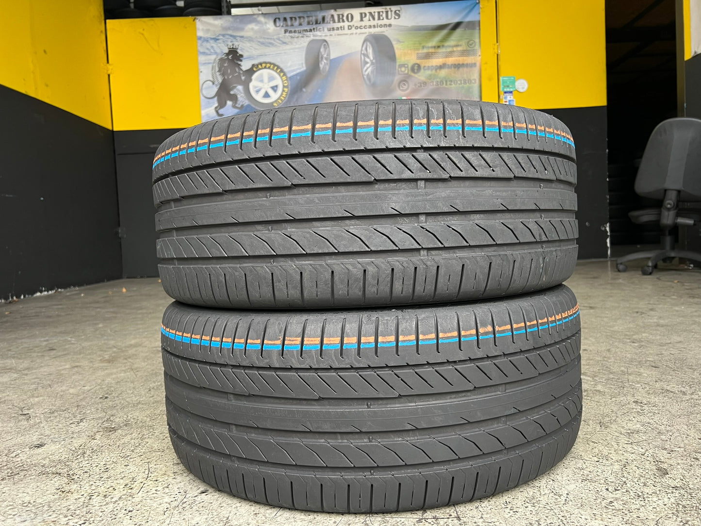 Usato: 2 Gomme 255/45R19 100V Continental Estive 85% residui