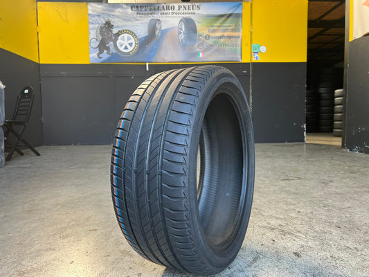 Usato: 1 Gomma 225/40R18 92Y XL Bridgestone estiva 85% residui