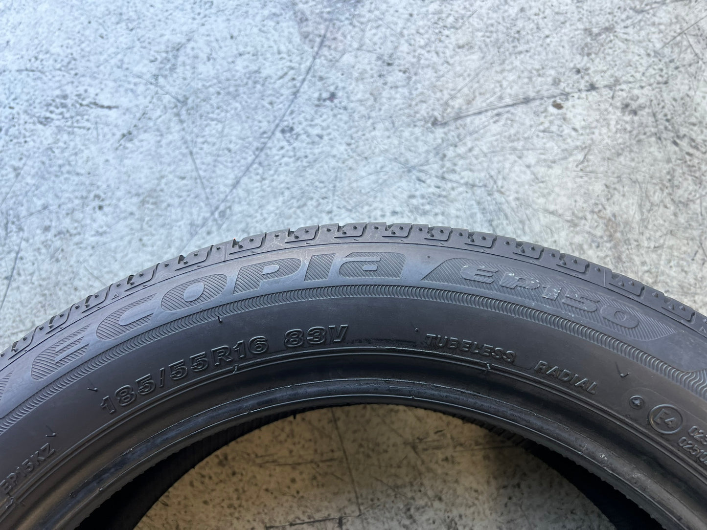 Usato: 4 Gomme 185/55R16 83V Bridgestone estive 85% residui