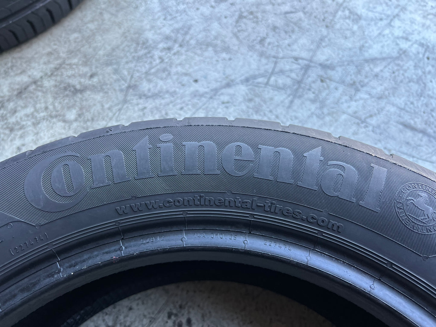 Usato: 4 Gomme 185/55R15 82H Continental estive 85% residui