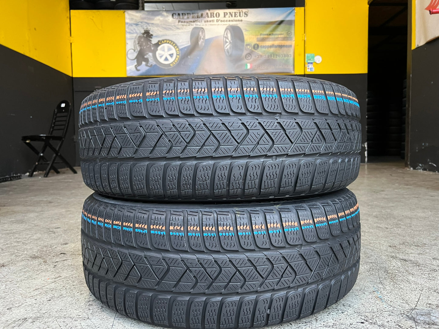 Usato: 2 Gomme 225/55R18 98H Pirelli Invernali 70% residui