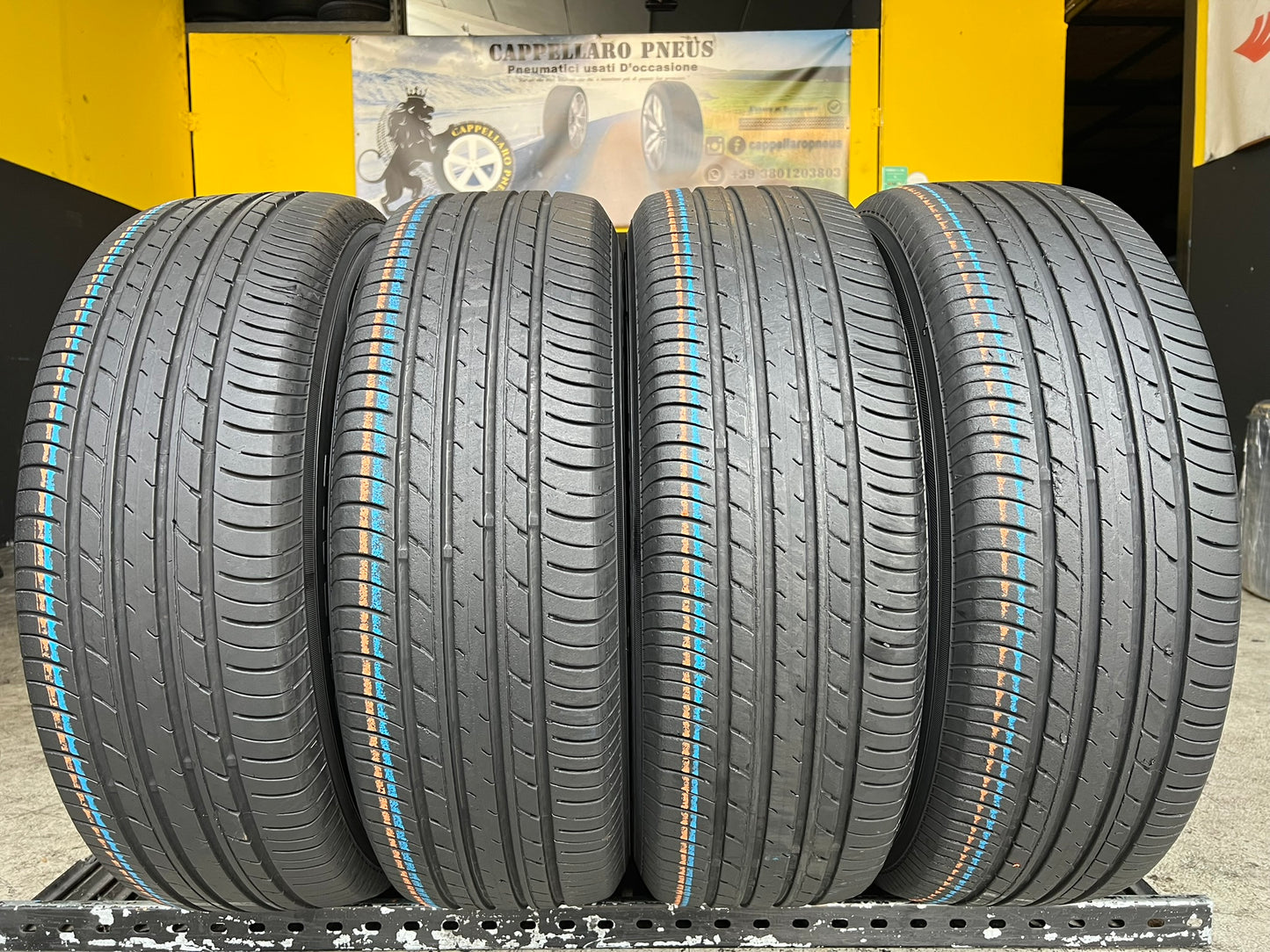 Usato: 4 Gomme 225/65R17 102V Yokohama estive 80% residui