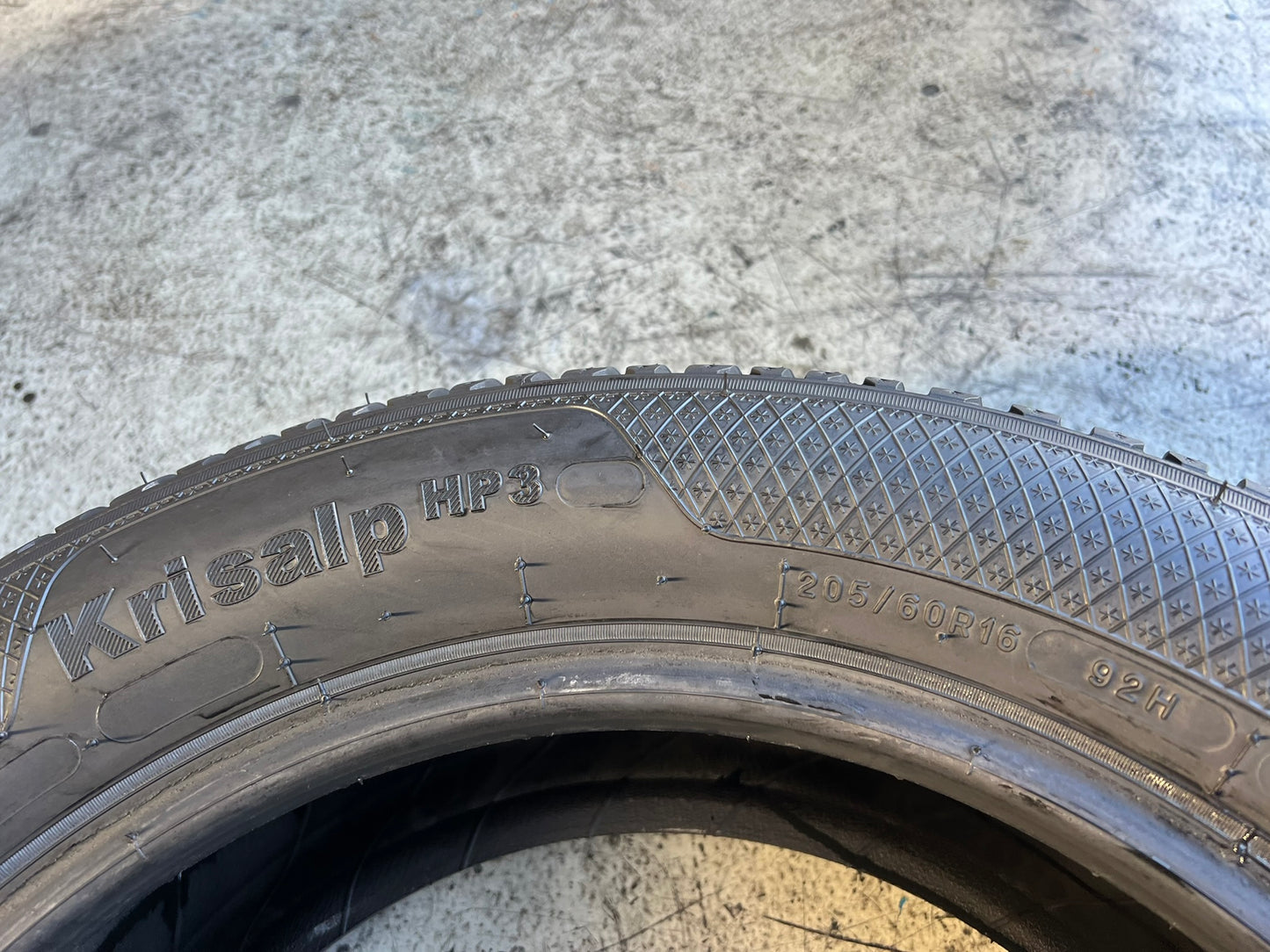 Usato: 4 Gomme 205/60R16 92H Kleber invernali 95% residui