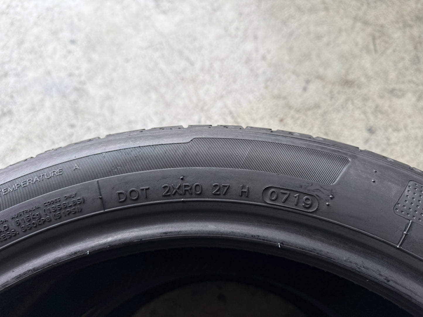 Usato: 2 Gomme 225/45R18 91W Hankook estive 80% residui