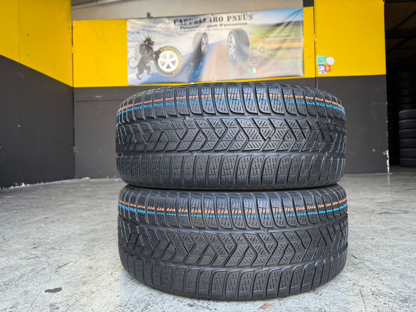 Usato: 2 Gomme 225/45R18 95V XL Pirelli invernali 75% residui