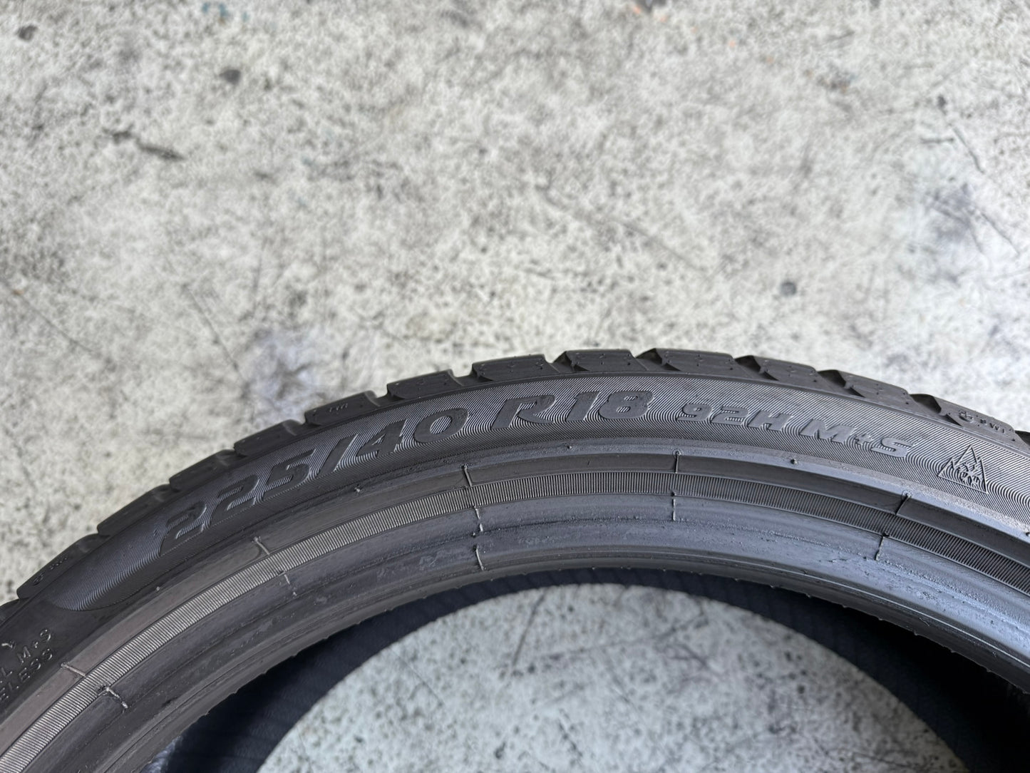 Usato: 4 Gomme 225/40R18 92H XL Pirelli invernali 80% residui