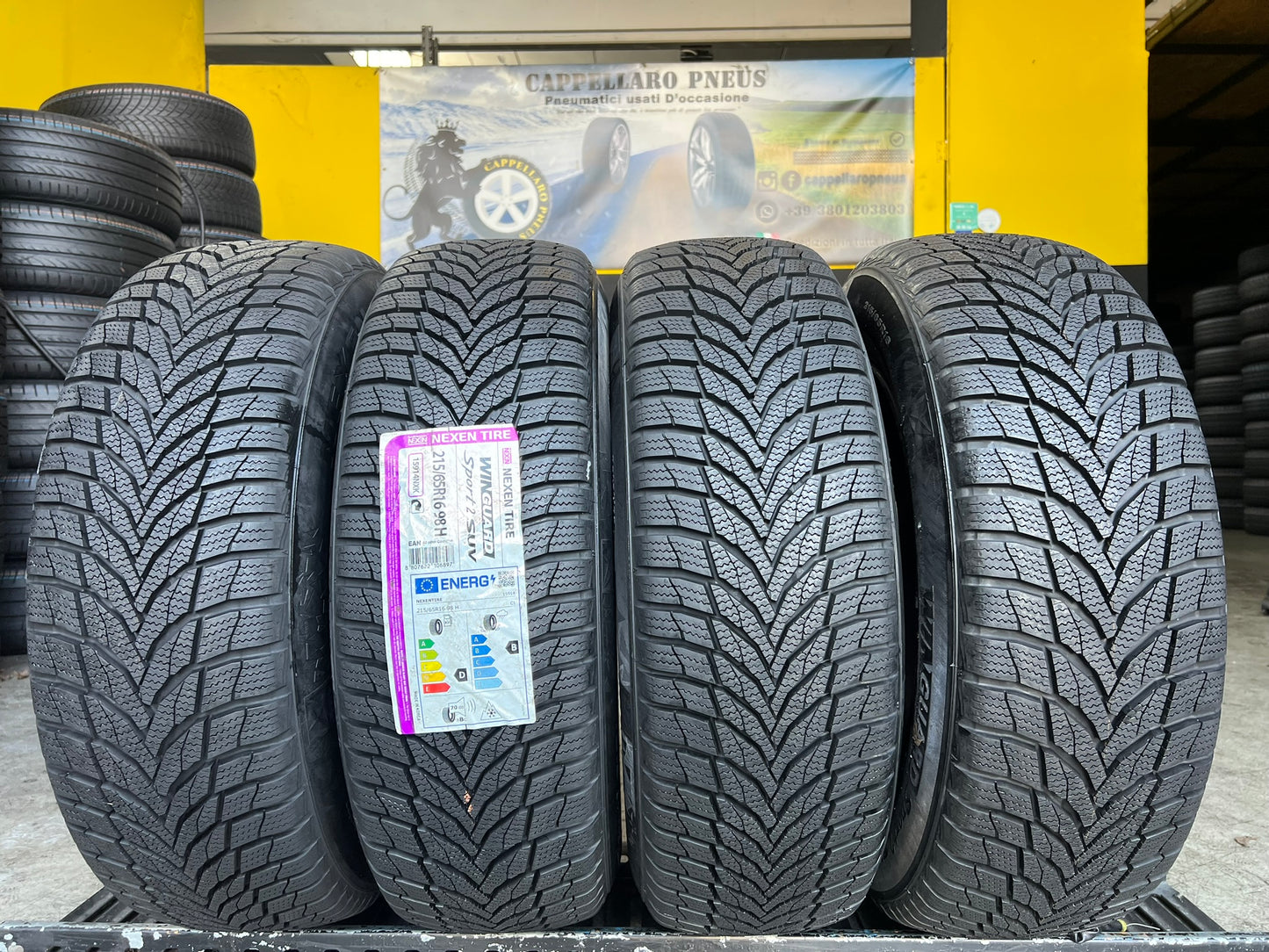 Nuovo: 4 Gomme Nexen WinGuard Sport 2 SUV 3PMSF 215/65R16 98H + Cerchi in ferro